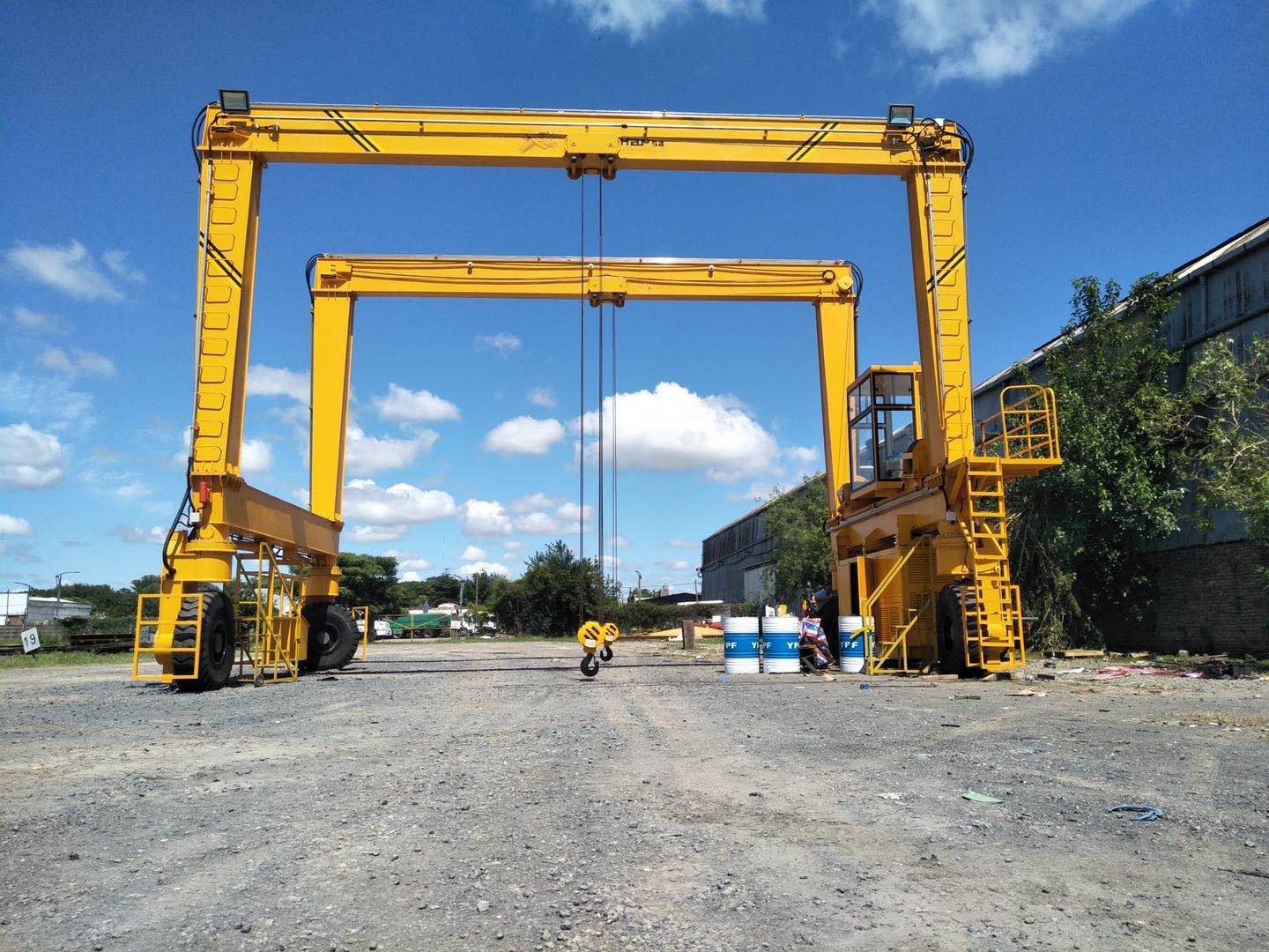 nucleon gantry crane